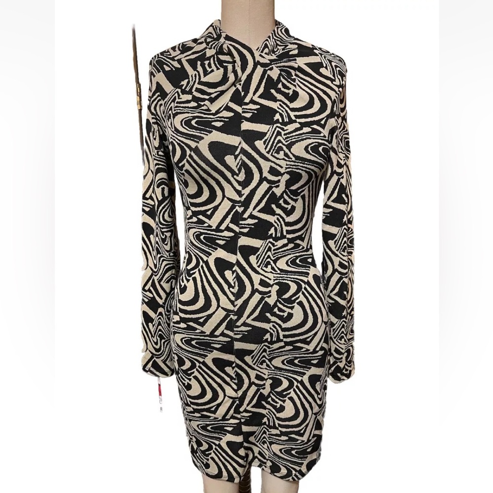Psychedelic Print Drape Front Longleeve Dress Size L Silhouette Stylez Polyester